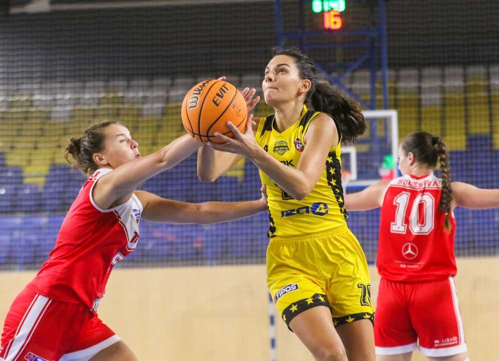 Stovka odolala, žlto-čiernu hegemóniu narúšala iba Ukrajinka Rostocká