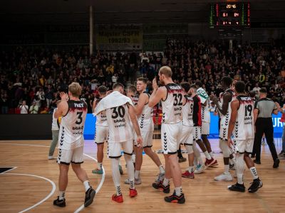 Striedačka Petra Tordu: Napriek prehrám som dlho nevidel tak dobre hrajúce slovenské kluby v Európe