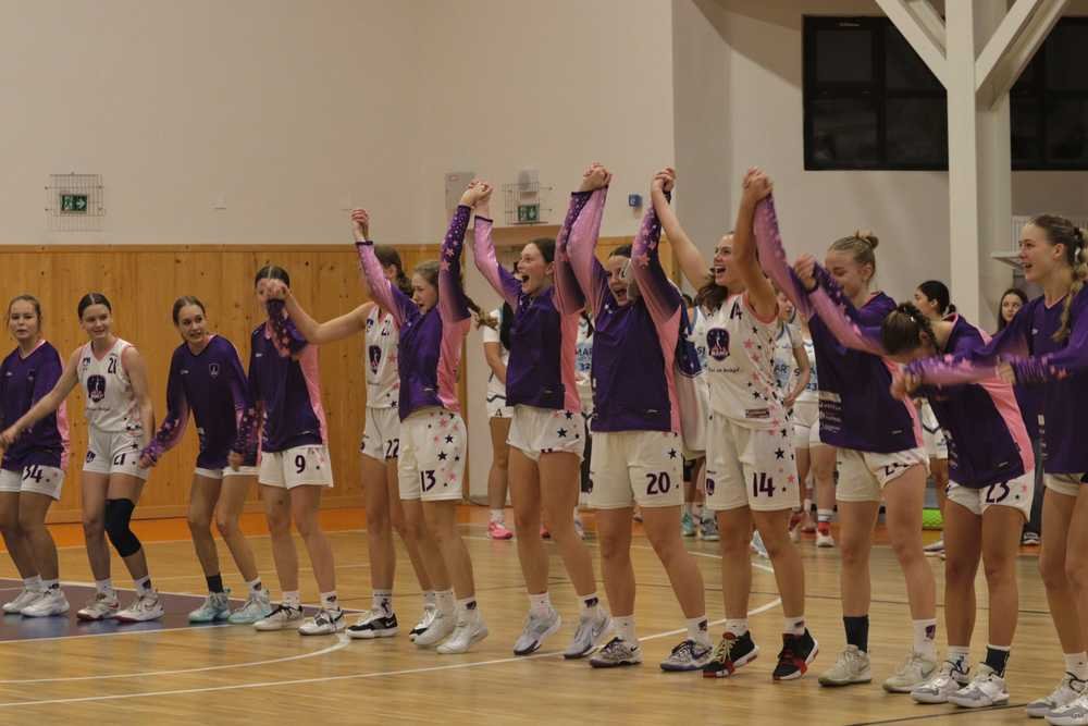 FOTO/VIDEO:  V derby vyhral domáci Poprad, Ružomberok nedal šancu Ostrave a Trnava nevyzrel Pécs