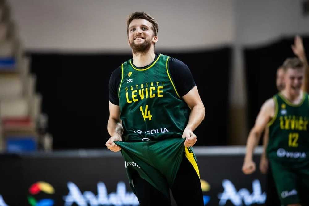 Najlepší hráč extraligy za posledné roky? Nebola náhoda, že bol MVP českej súťaže, vraví levický kapitán Abrhám o Nicholsovi
