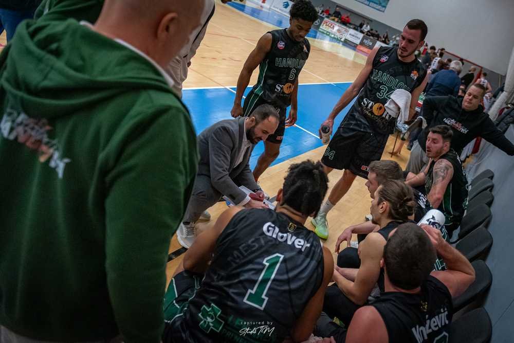 FOTO/VIDEO: Levice vyhrali aj v Prievidzi, Pipíška vystrieľal Handlovej výhru v Komárne
