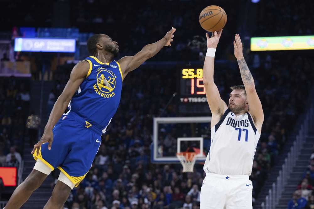 VIDEO: Dončič knokautoval 45 bodovým triple-doublom Golden State