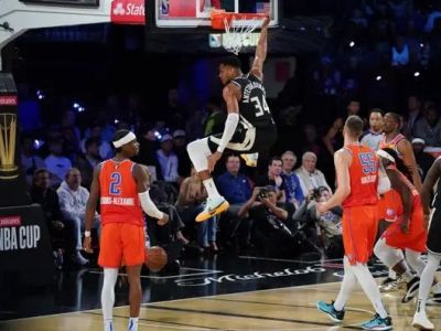 VIDEO: ‚Greek freak‘ s triple-double a NBA Cup pre Bucks