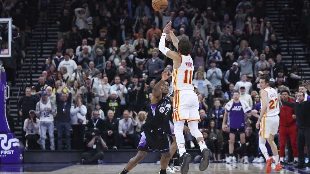 VIDEO: Trae Young rozhodol o výhre Atlanty neuveriteľnou strelou