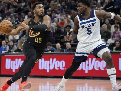 VIDEO: Cleveland opäť s víťazstvom, Atlanta pretlačila v predĺžení Boston