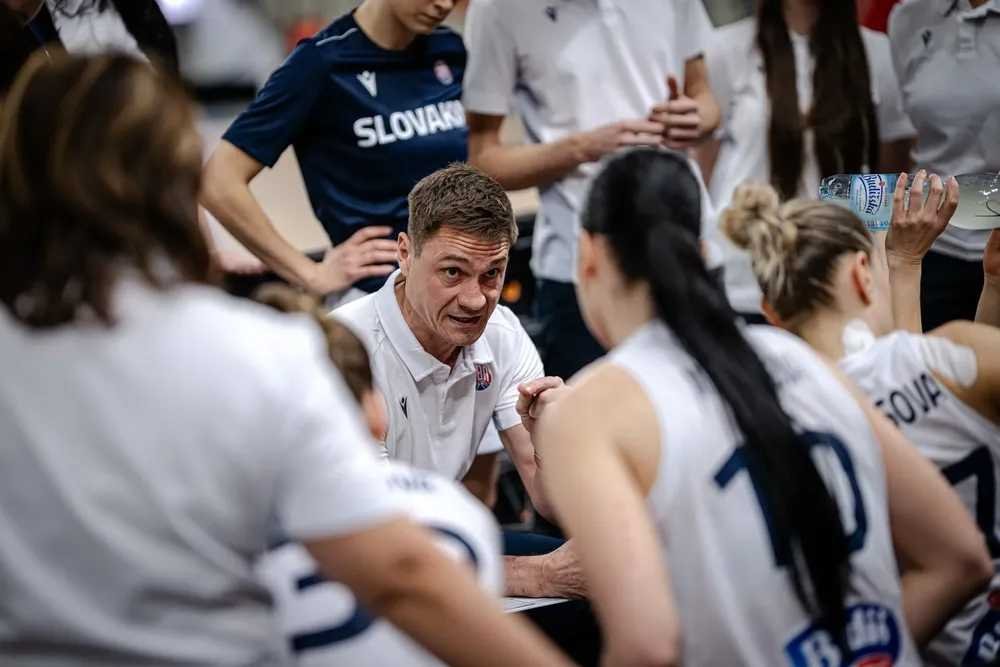 Slovenské basketbalistky prehrali, ale doma si idú sebavedomo po postup
