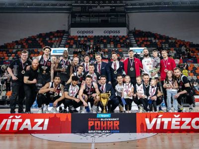 FOTO/VIDEO: Nymburk opäť víťazne, Handlová zaskočila Levice a má bronz