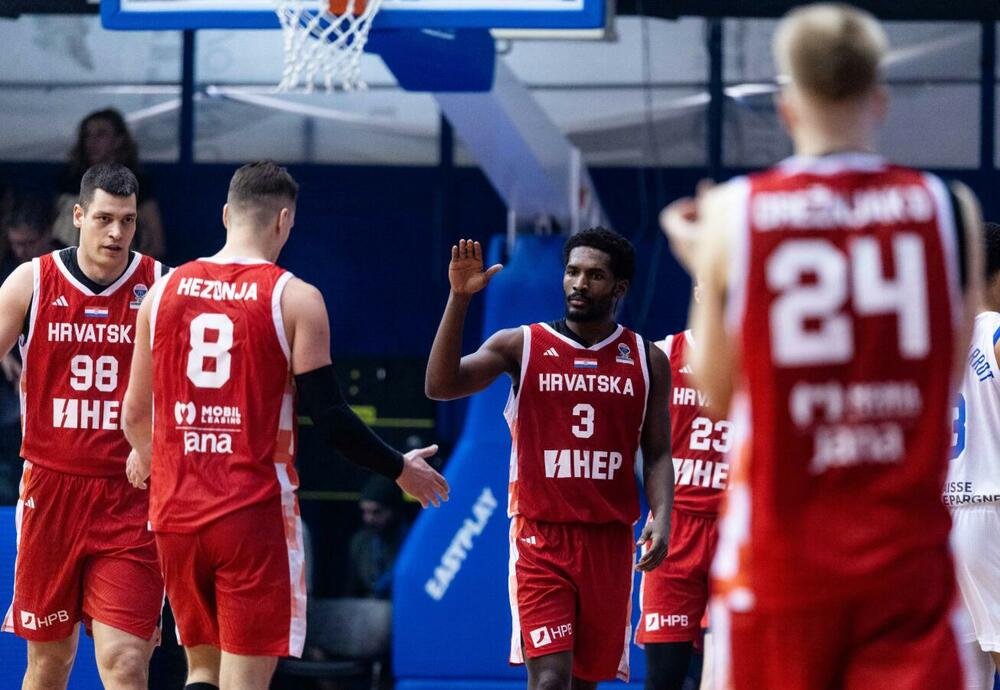 Kedysi vyzývali Dream Team, dnes vypadli podobne ako Slovensko