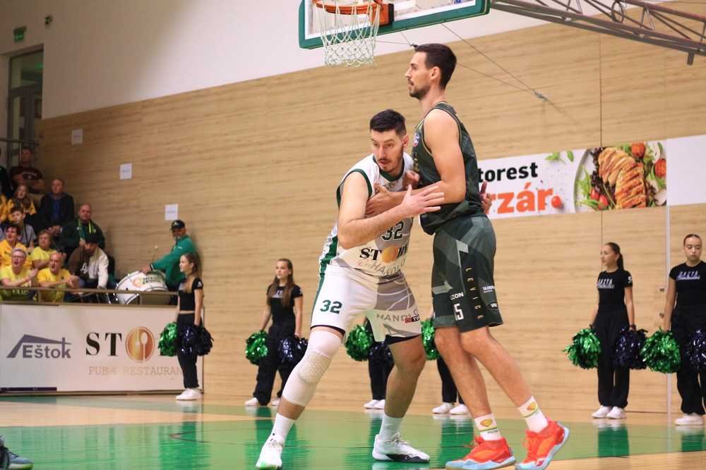 FOTO/VIDEO: Bojanovský s double-double a Levice s výhrou, Svit opäť ôsmy