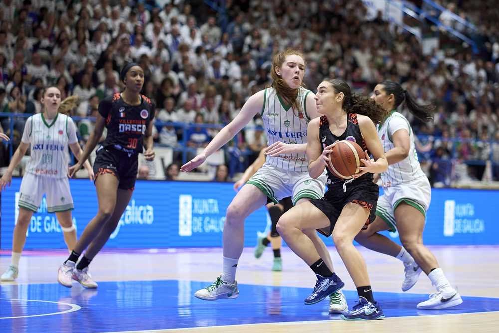 Francúzske družstvo vyhralo prvý finálový duel ženského EuroCup-u v Španielsku