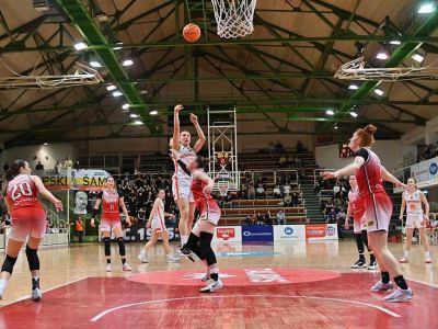 FOTO/VIDEO: Prvé zápasy ženského play-off bez prekvapení