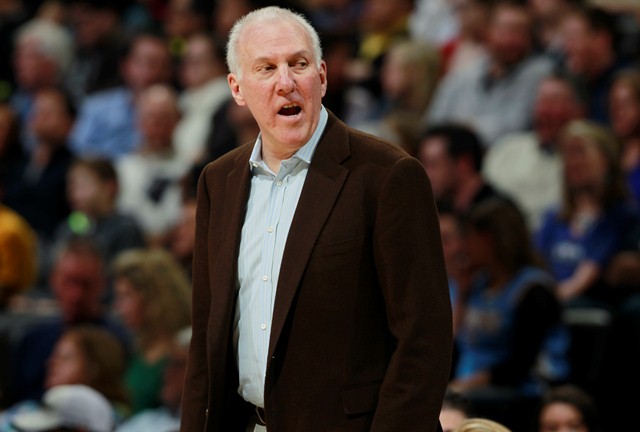 Trénerský bard Gregg Popovich bol znova v nemocnici, no už je doma
