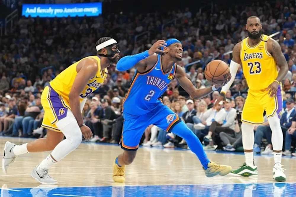 VIDEO: Lakers sa zosypali po vylúčení Dončiča za komentár na adresu fanúšika