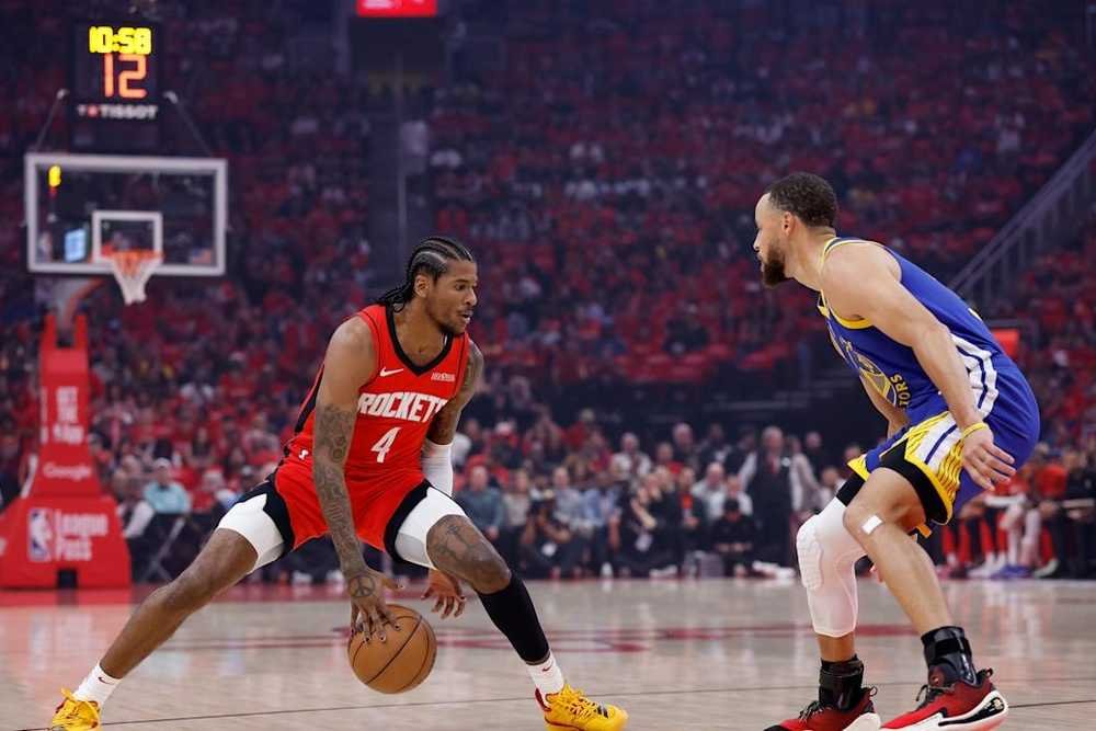 VIDEO/Play-off NBA: Rockets využili zranenia Butlera a Podziemskeho, v sérii s Warriors to je 1:1