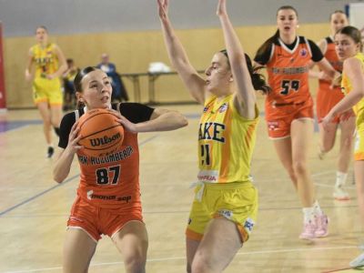 FOTO+VIDEO/M-SR Juniorky U19: Ruža nedala šancu Young Angels a má našliapnuté k titulu