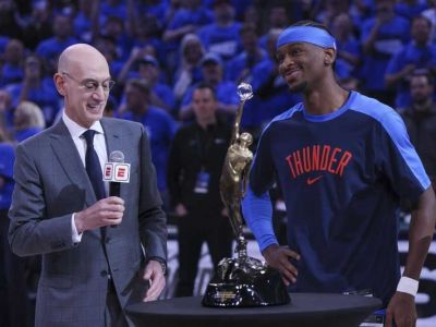 VIDEO/Play-Off NBA: Prevzal cenu MVP a predviedol 38-bodovú víťaznú šou