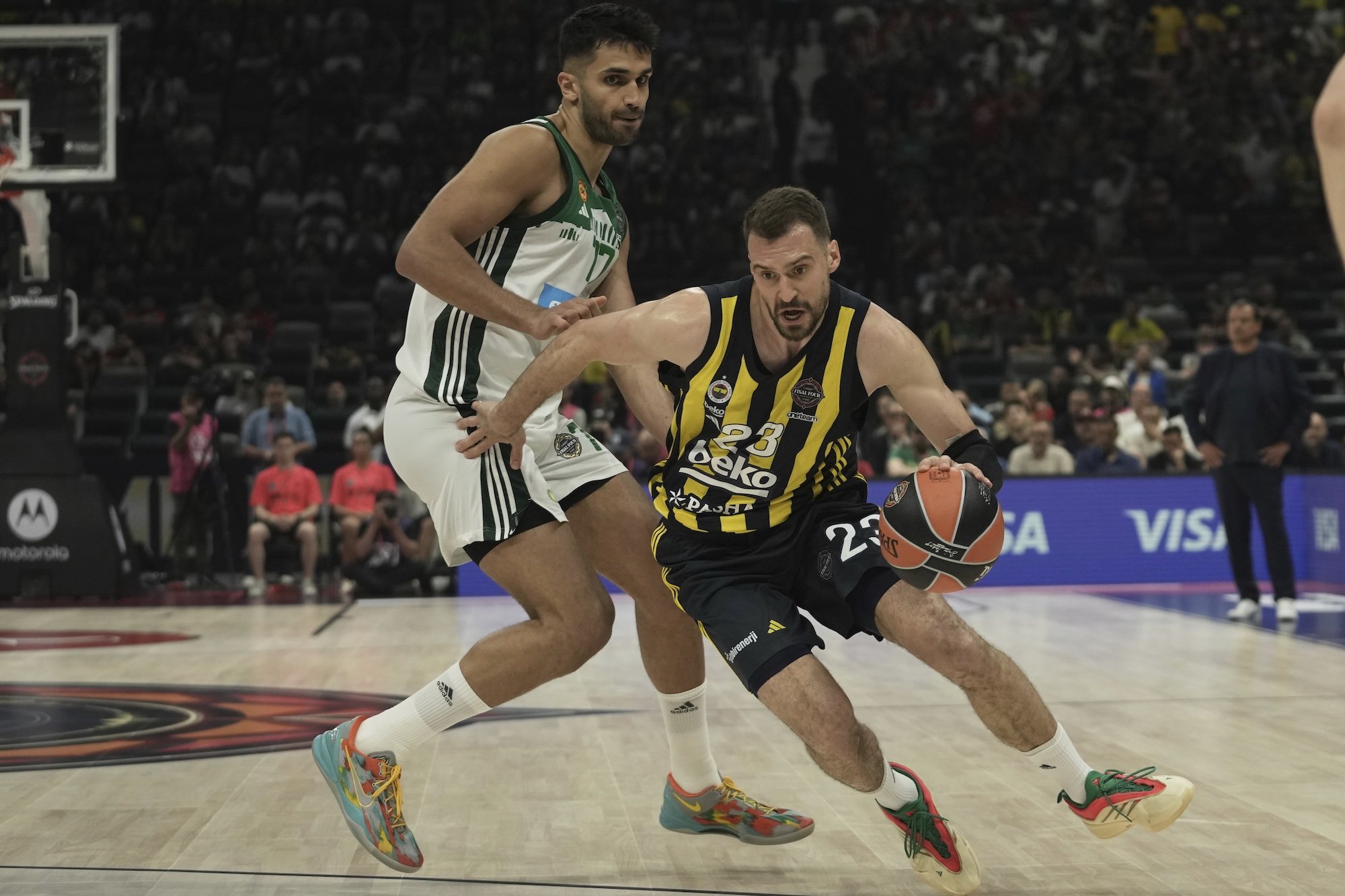 Fenerbahce či Monaco? Spoznali sme finalistov Euroligy