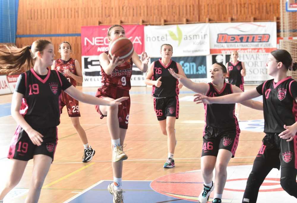 VIDEO/M-SR Mladšie žiačky U13: Piešťany a Sereď už s dvoma víťazstvami