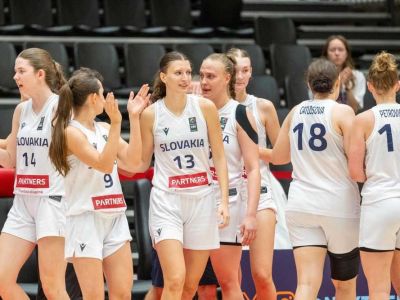 FOTO/VIDEO: Slovensko prevalcovalo Azerbajdžan a zahrá si o 9. miesto