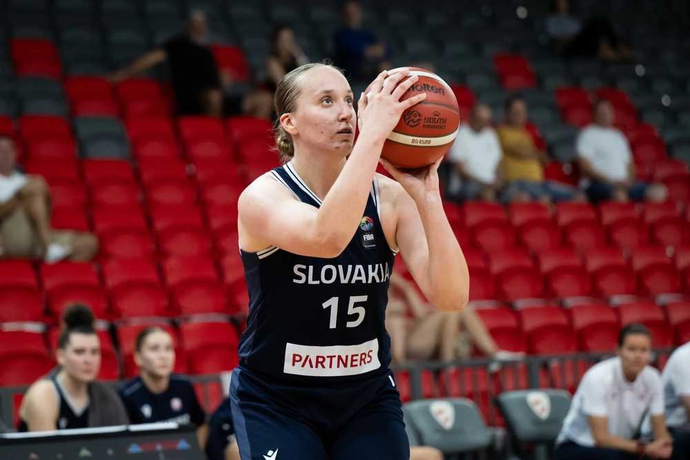 FOTO/VIDEO: Slovenky sa prebrali neskoro, semifinále si nezahrajú