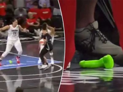 V NHL šiltovky či plyšové potkany, vo WNBA hračky pre dospelých
