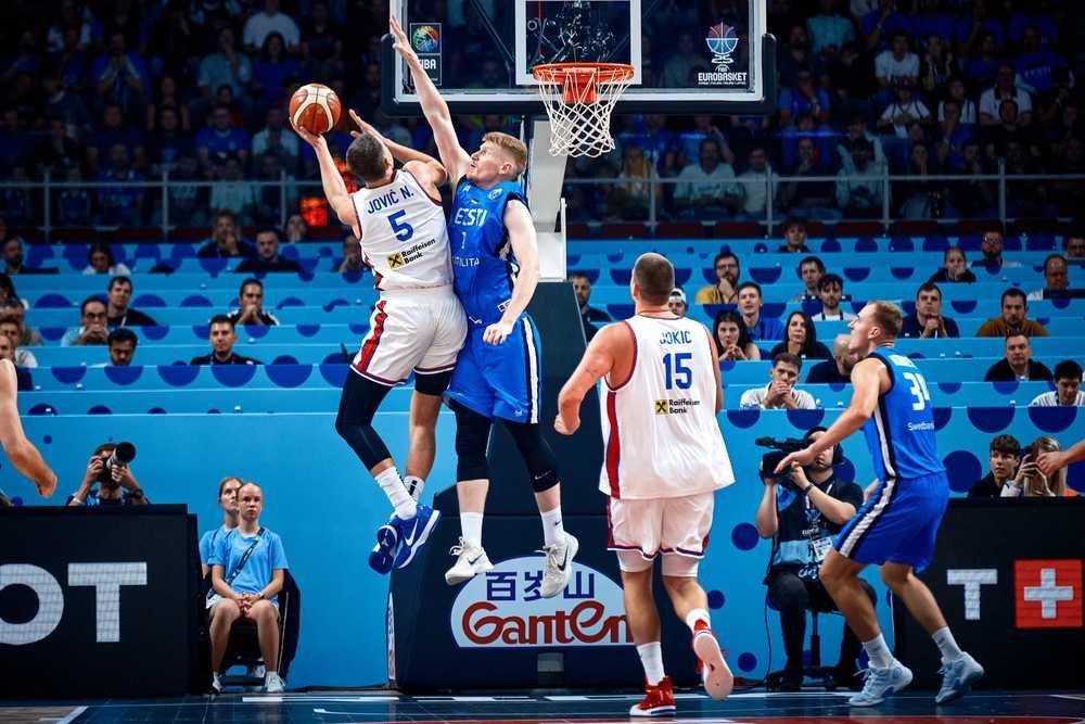Srbský reprezentant Nikola Jovič sa predbežne dohodol s Heat