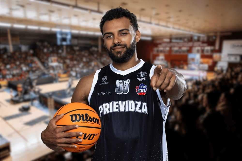 Prievidzský Kanaďan Jaaden Lewis sa stal Slovákom
