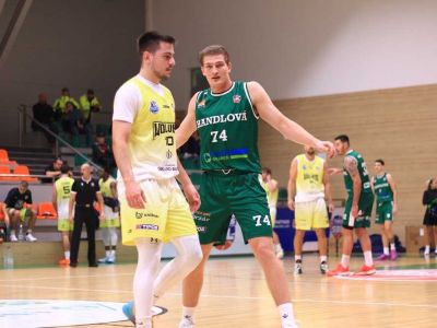 Handlovej prináša úspech výborná obrana. Ďurečko: Potrebujeme ešte zapracovať na koncentrácii