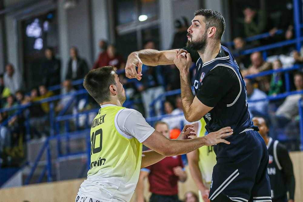Slovan sa naladil na Manchester triumfom pod košmi nováčika