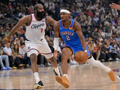VIDEO: Noc veľkých obratov, Clippers nestačila šnúra 17:0, Philadelphii zas 24 bodové vedenie