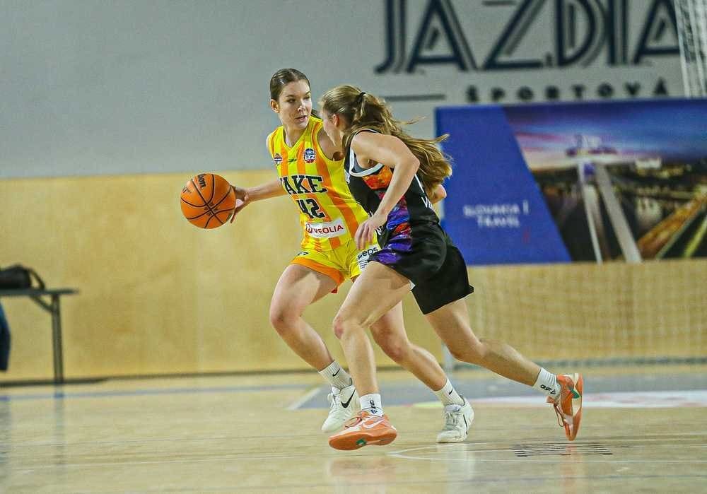 FOTO/VIDEO: Prvé česko-slovenské derby pre Poprad, druhé pre Brno, Young Angels vyhrali nad Viedňou
