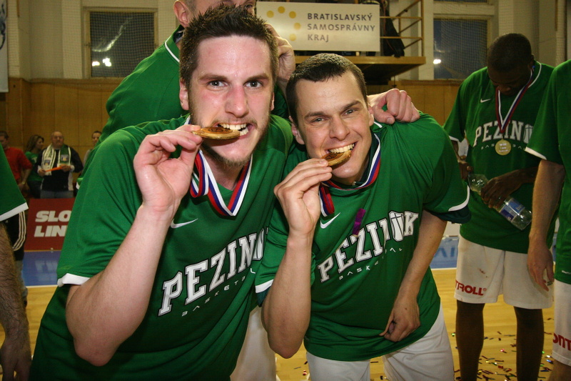 Pezinok má zatiaľ pod zmluvou sedem hráčov