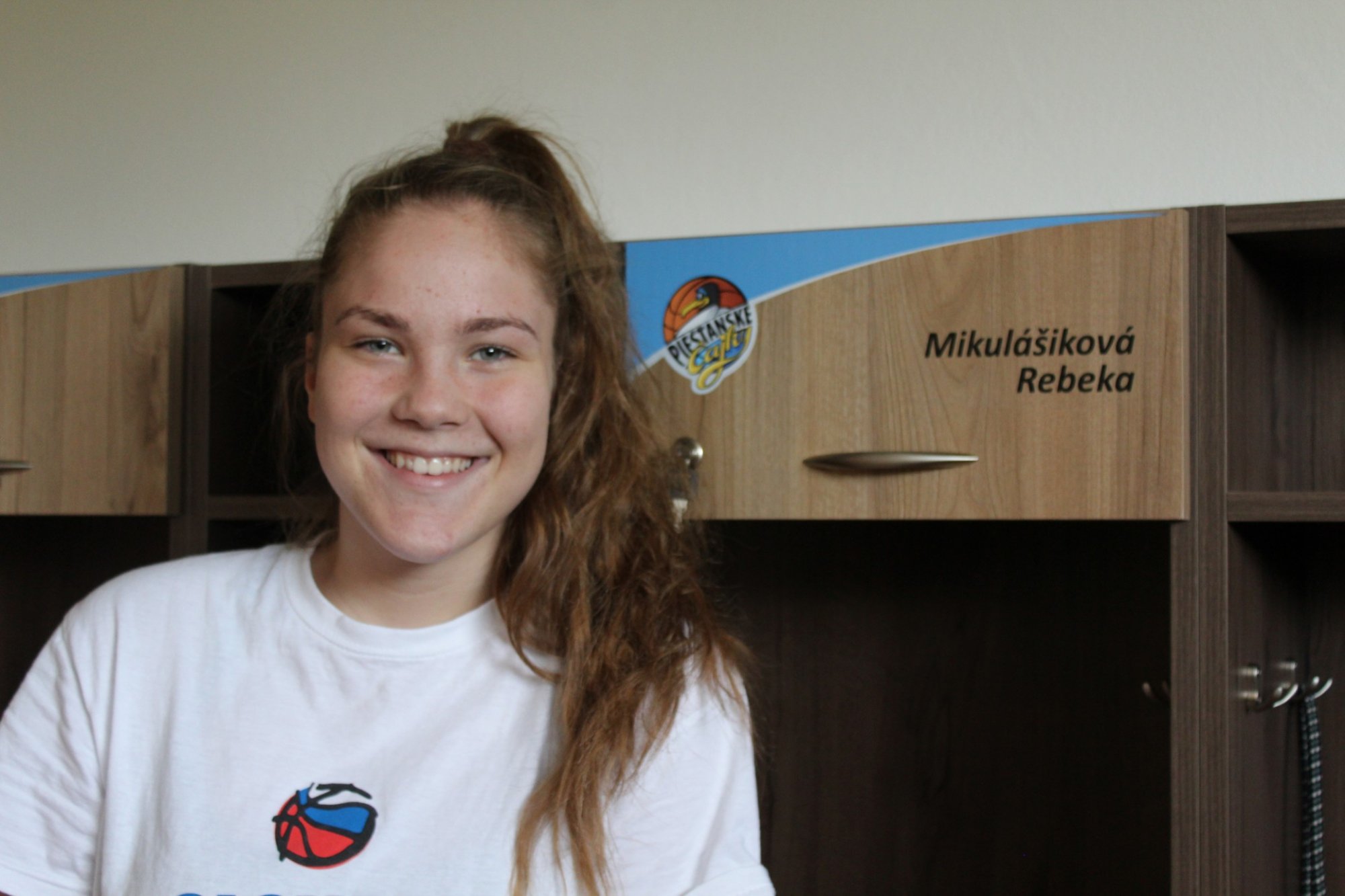 Piešťanské Čajky ulovili talentovanú pivotku Rebeku Mikulášikovú