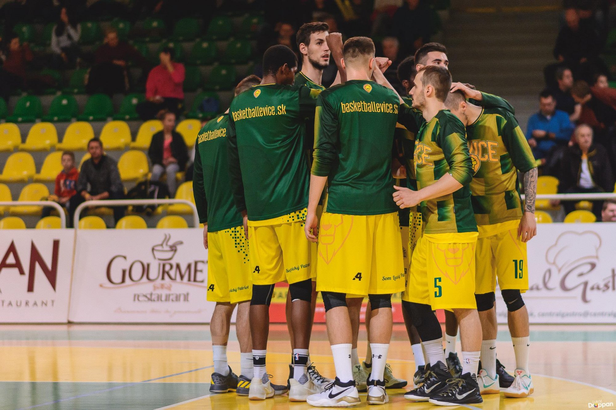 facebook.com/basketballevice