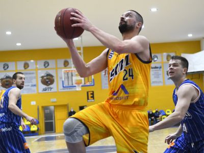 Najskôr Meleščenko, teraz štyria hráči. Iskra má hotovú tretinu kádra