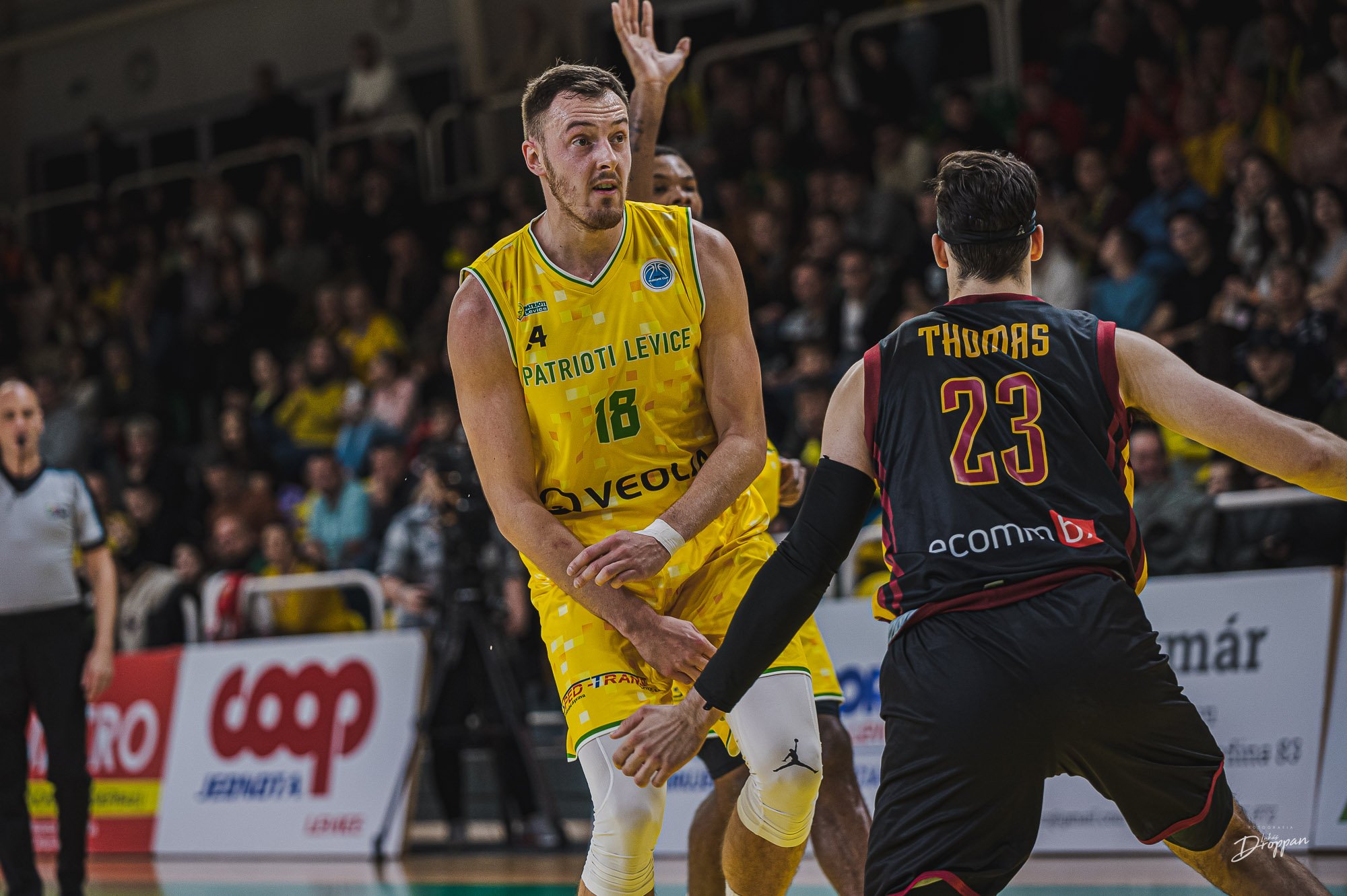 Patrioti Levice vs. BC Keravnos Strovolou (CYP), Martin Bachan (18) (Foto: Lukáš Droppan)
