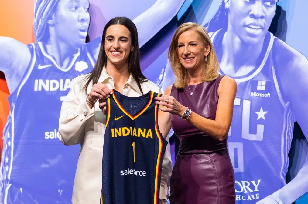 Fenomenálna Caitlin Clark sa stala jednotkou draftu WNBA, zarobí menej ako sú pokuty v NBA