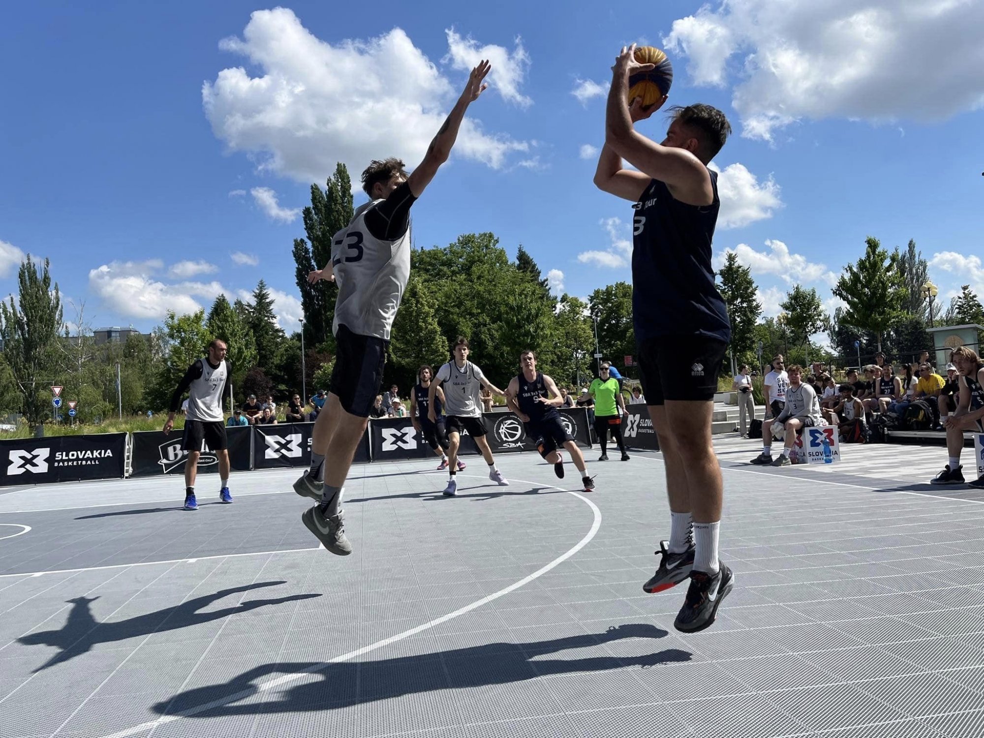 Reprezentácie mužov a žien v 3×3 basketbale zabojujú v domácom prostredí o postup na ME