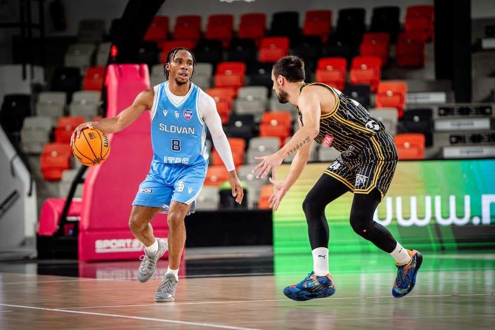 FOTO/VIDEO: Slovan vyhral a zrejme si znova vybojuje play-off ENBL