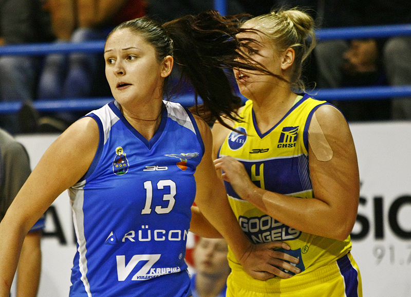 Good Angels Košice - SKBD Rucon Spišská Nová Ves (Tijana Krivacevic - Regina Palušná) (Foto: jäzva)