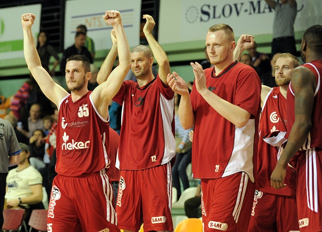 Komárno s novým trénerom a obmeneným kádrom chce opäť skončiť v prvej štvorke