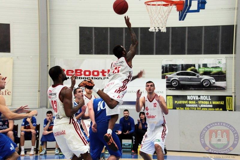 Hviezdou 5. kola SBL T. J. Bannister