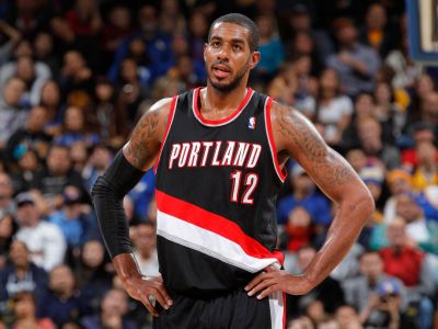 Aldridge odložil operáciu a pomohol Portlandu k výhre