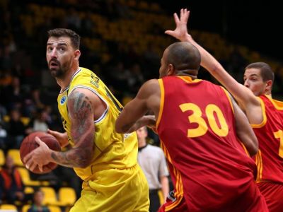 R. Rančík: Katastrofálna obrana, Svitek: Pochvala pre chlapcov