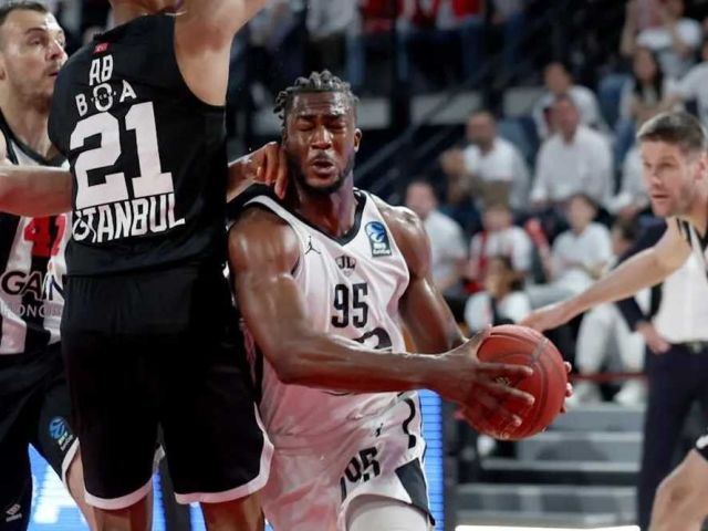 VIDEO: Francúzsky tím zvládol aj druhé finále a Besiktas je bez trofeje