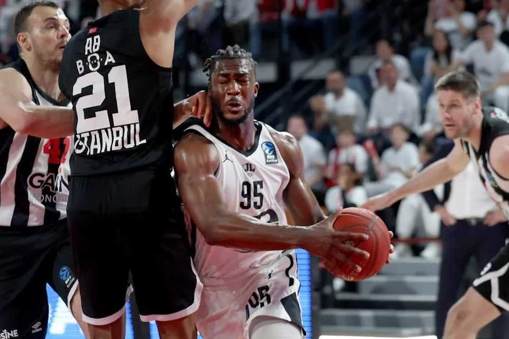 VIDEO: Francúzsky tím zvládol aj druhé finále a Besiktas je bez trofeje