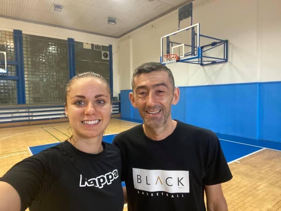 fb Barbora Balintova