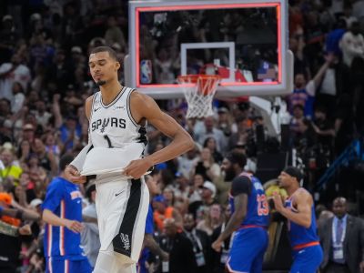VIDEO: Knicks zvládli thriller v San Antoniu a vedú vo finále NBA 2:0