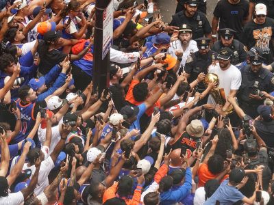 Milión fanúšikov oslavovalo s Knicks. Brunson rázne odpovedal kritikom