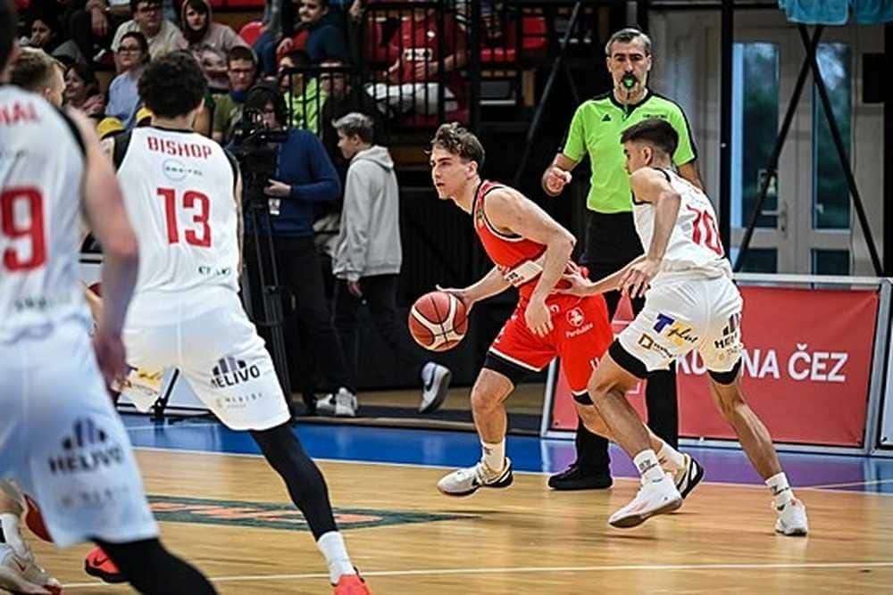 Patrioti angažovali na rozohrávku mladú reprezentačnú krv